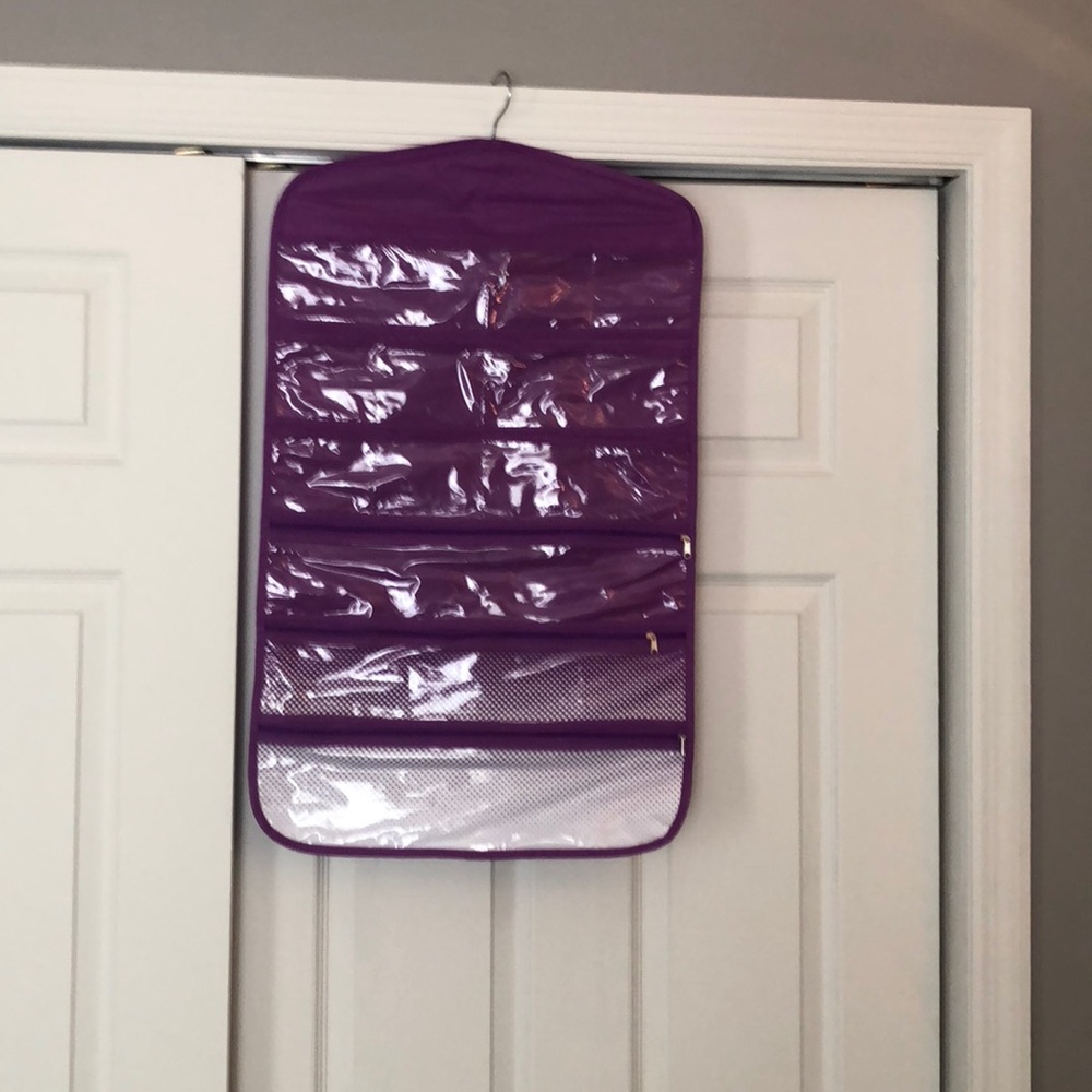 Jewelry organizer